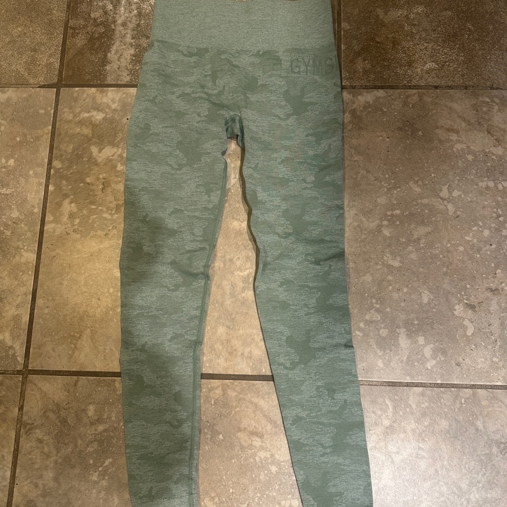 GYMSHARK Green Camo Leggings
